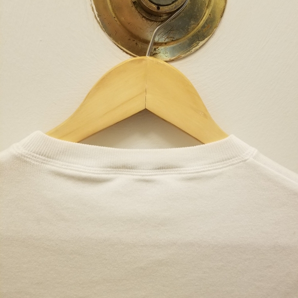 HOSTPICK!!! Chanel Short Sleeve Sweater with CC logo - Picture 7 of 14